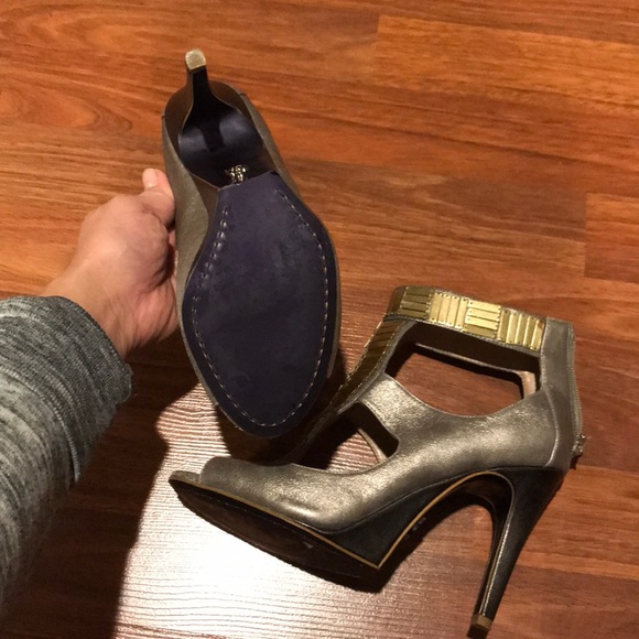 Rachel Roy Heels - Picture 7 of 8
